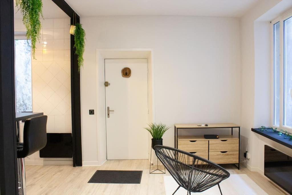 Escapade Suite Альбервиль Экстерьер фото